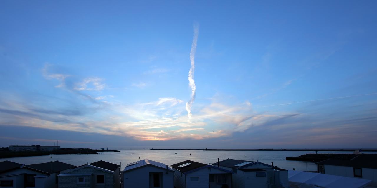 Hotel Rauw Aan De Kade IJmuiden Esterno foto