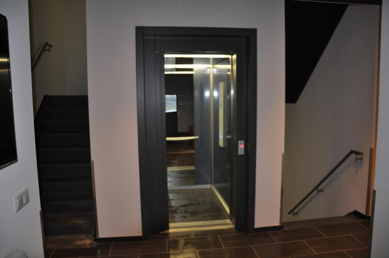 Hotel Rauw Aan De Kade IJmuiden Esterno foto